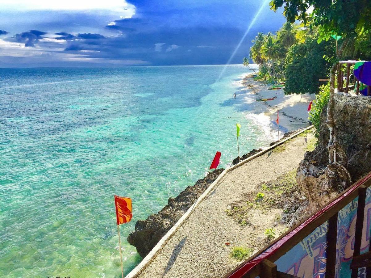 La Isla Bonita Talikud Island Beach Resort Samal Extérieur photo